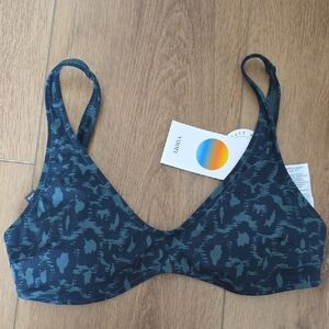 NWT Vuori Aqua Triangle Top In Beryl Spots